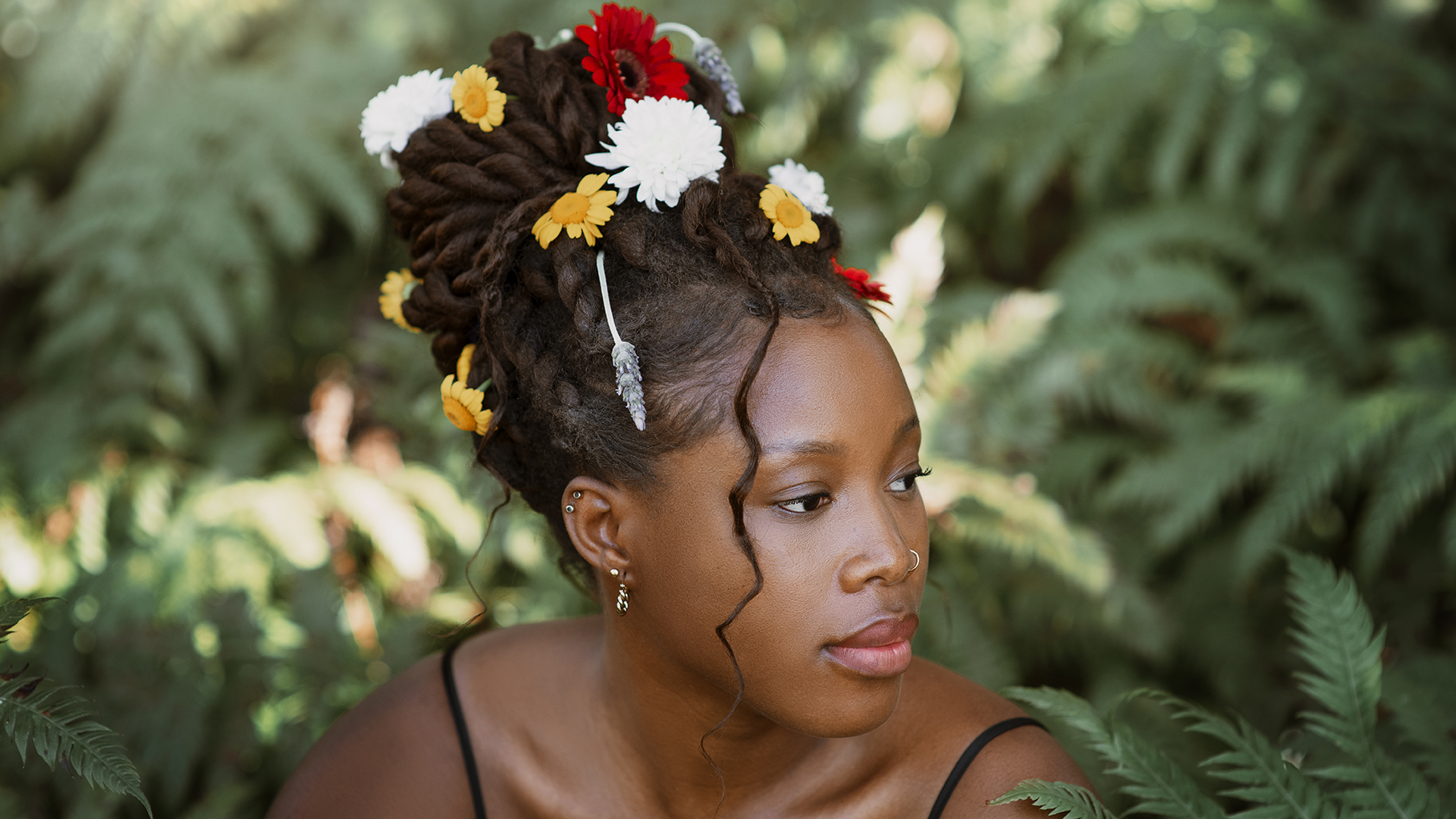 Coiffures afro tendance pour l'été : Styles protecteurs à adopter