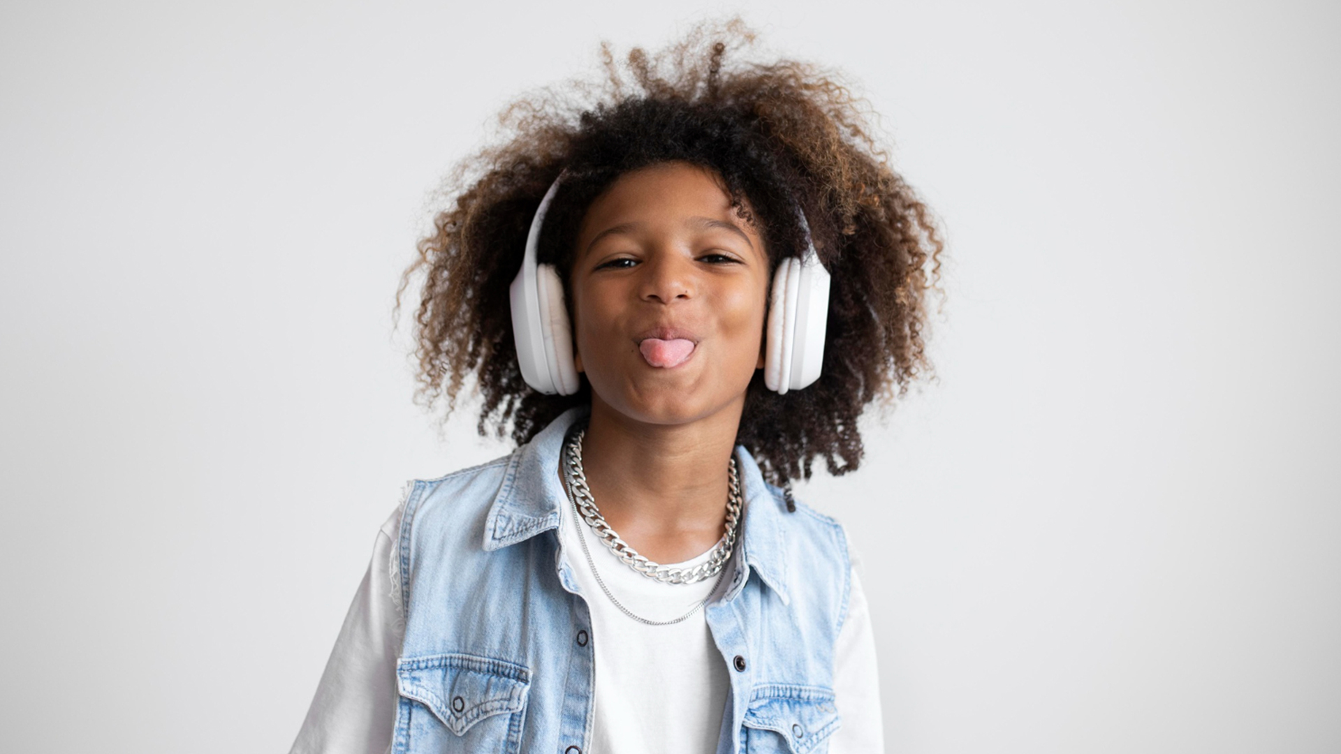 Préparez la rentrée : coiffures enfants tendance et faciles