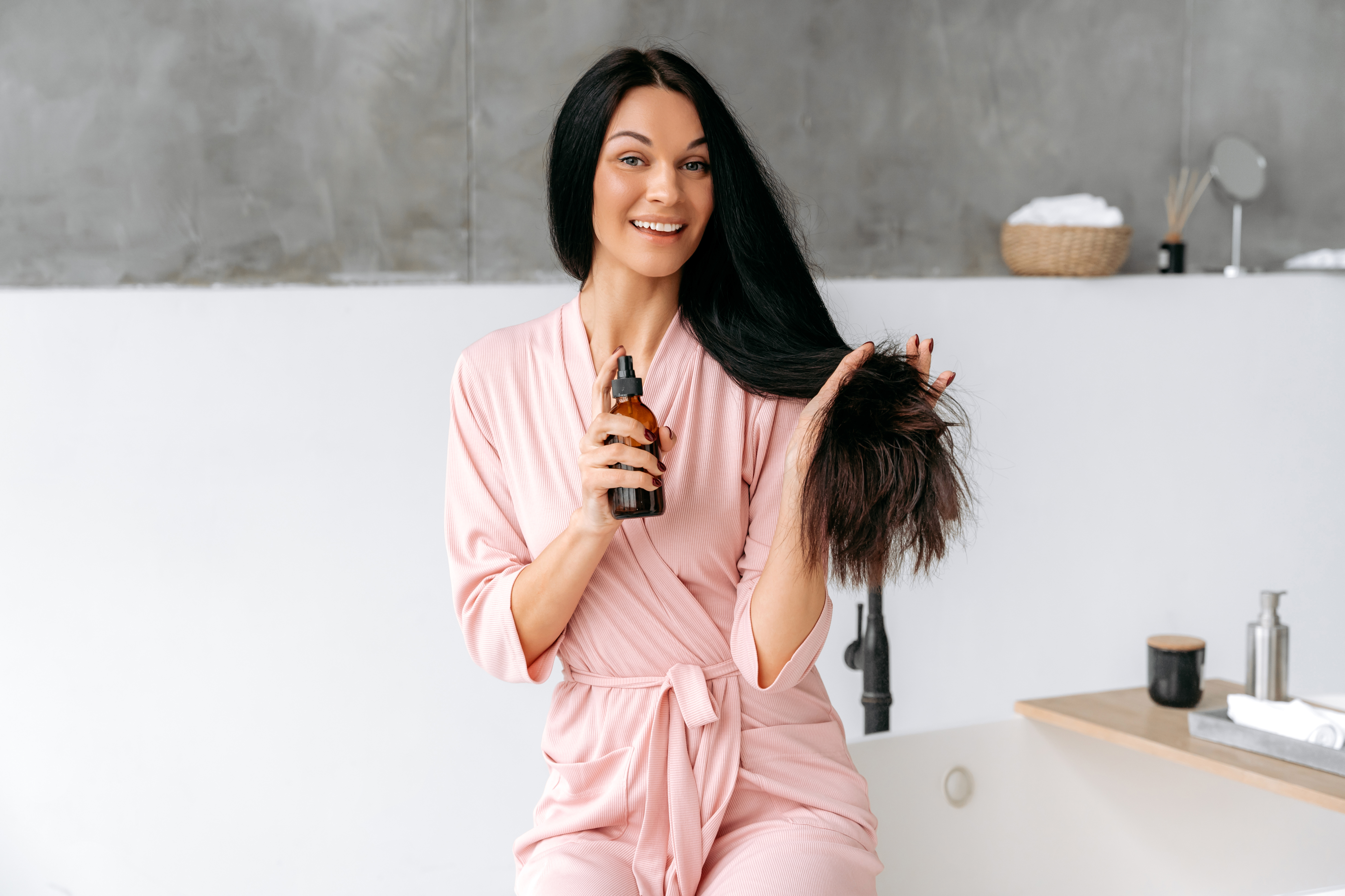 Entretien des cheveux caucasiens : Routine à adopter